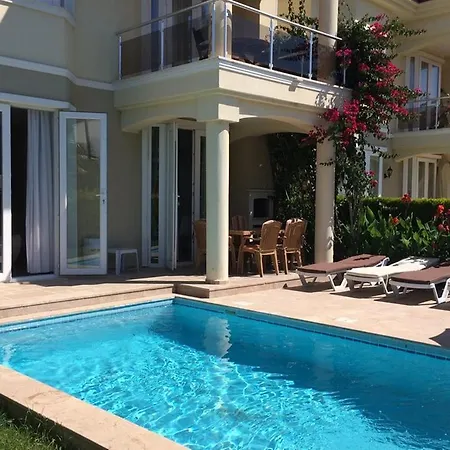 Sunset Beach Club Oyster 1 Villa
