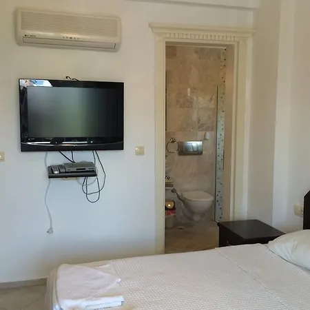 Sunset Beach Club Oyster 1 *