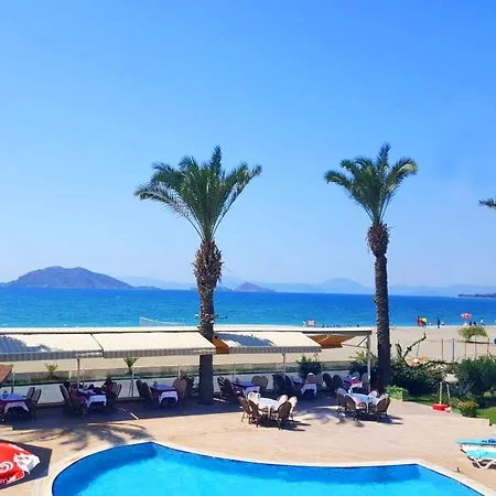 Villa Sunset Beach Club Oyster 1 *